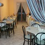 伊尔巴洛奈托酒店 3*
