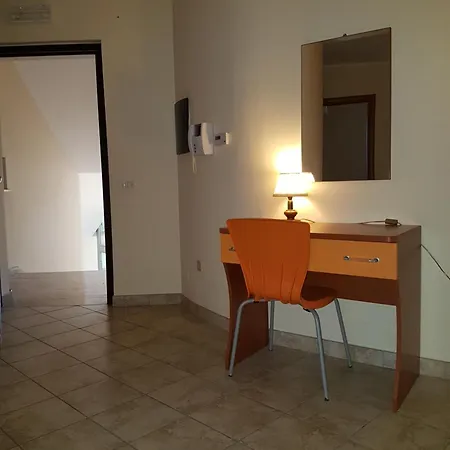 Il Baronetto 3*