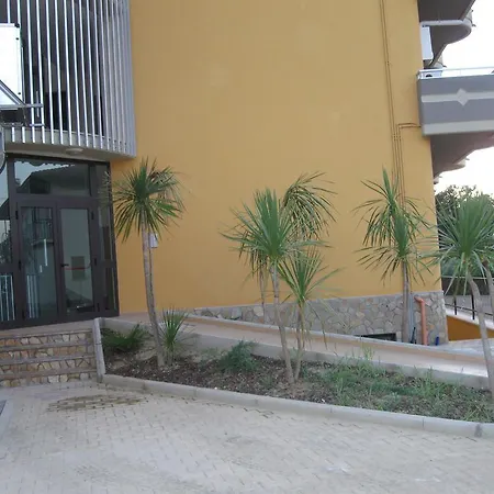 Hotel Il Baronetto Tarsia