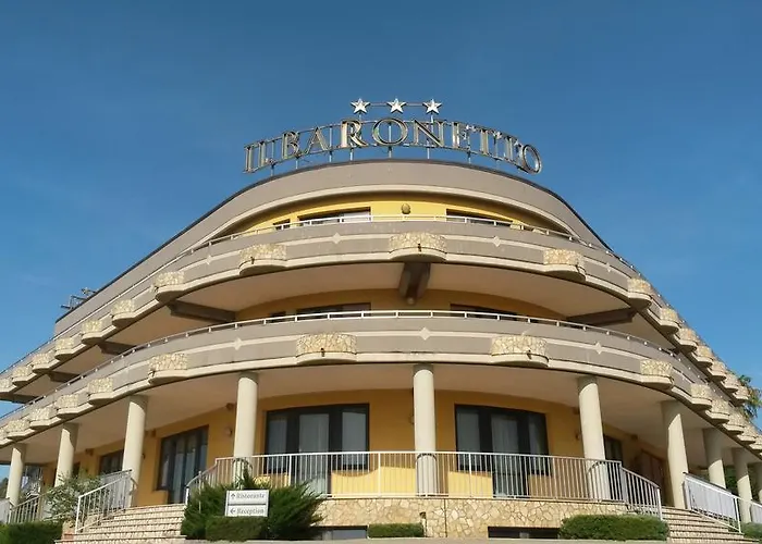 伊尔巴洛奈托酒店 酒店 Tarsia