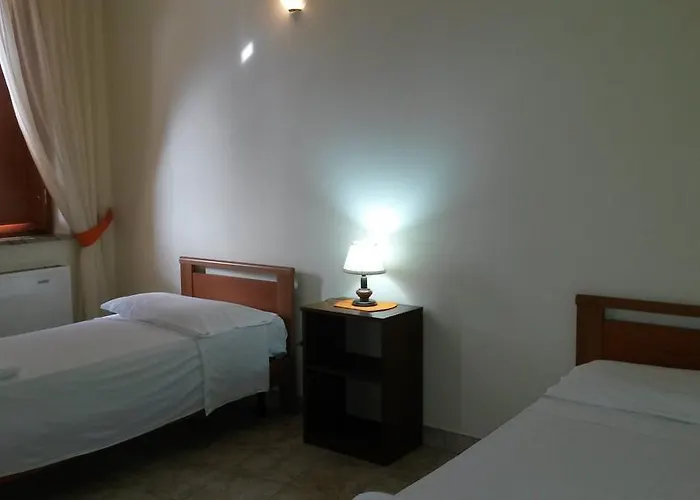 伊尔巴洛奈托酒店 酒店 Tarsia